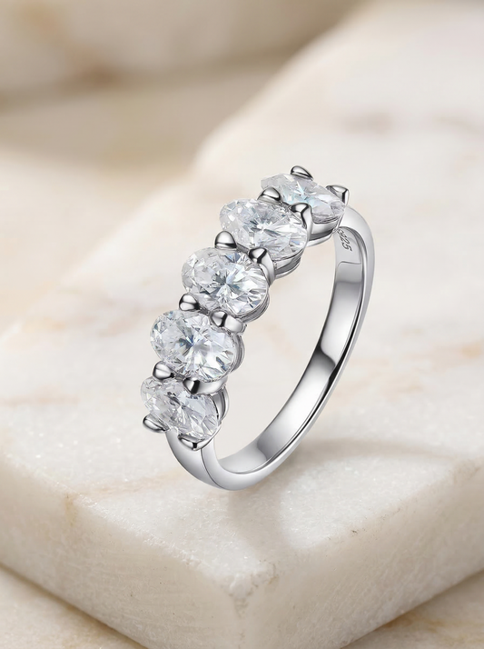 Anillo Aurora Eterna de Moissanita